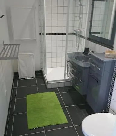 Logement Climatise Avec Piscine Semesterbostad
