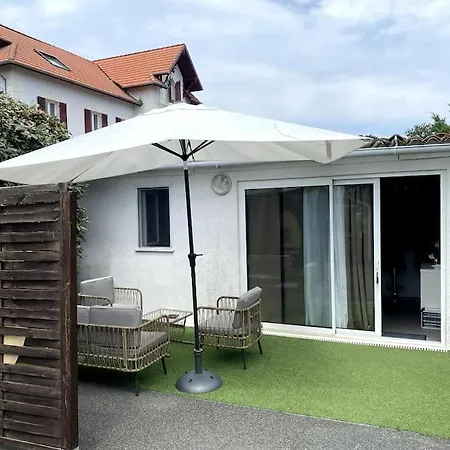 Logement Climatise Avec Piscine Vakantiehuis *